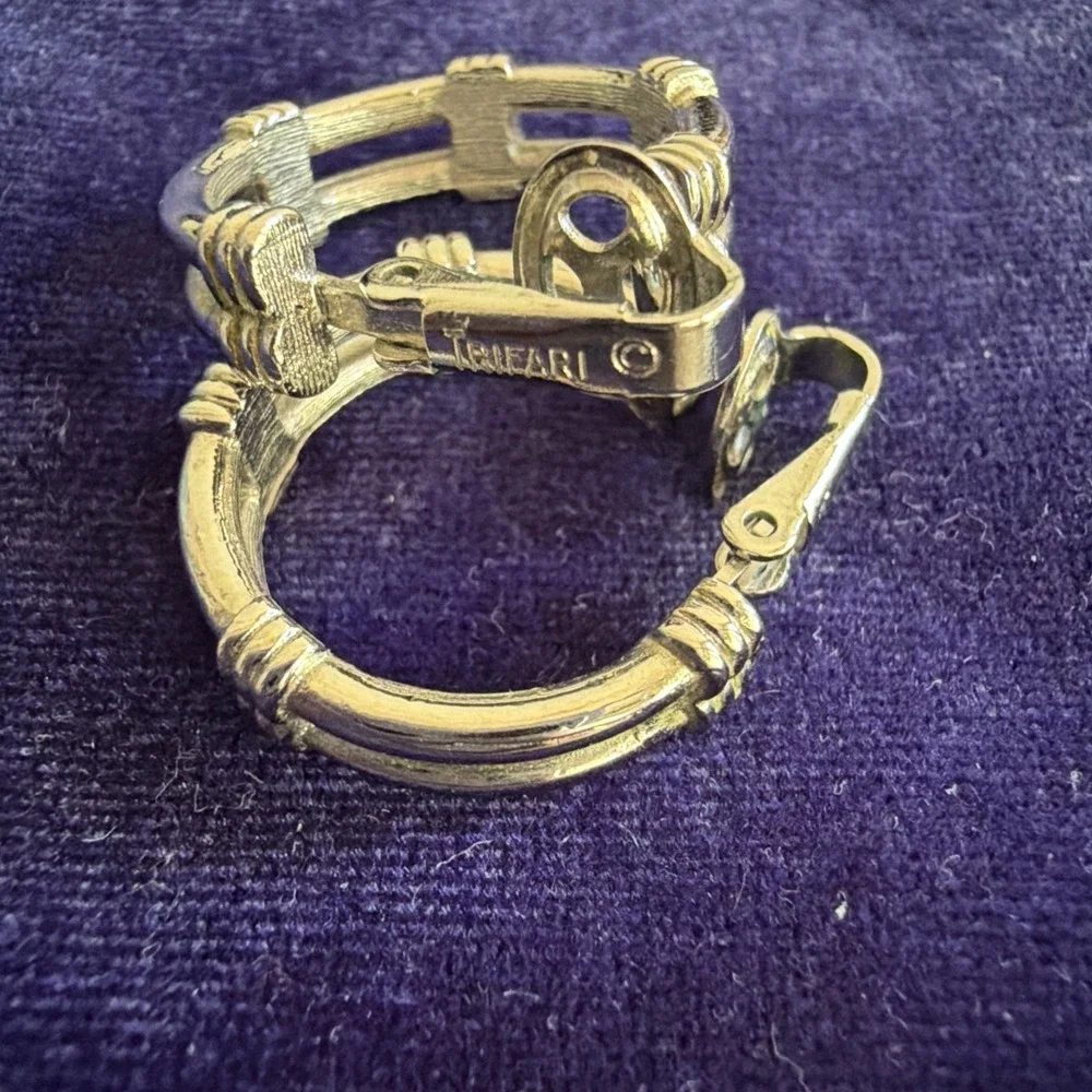 Vintage MCM Designer Signed CROWN TRIFARI Silver Tone Hoop Earrings